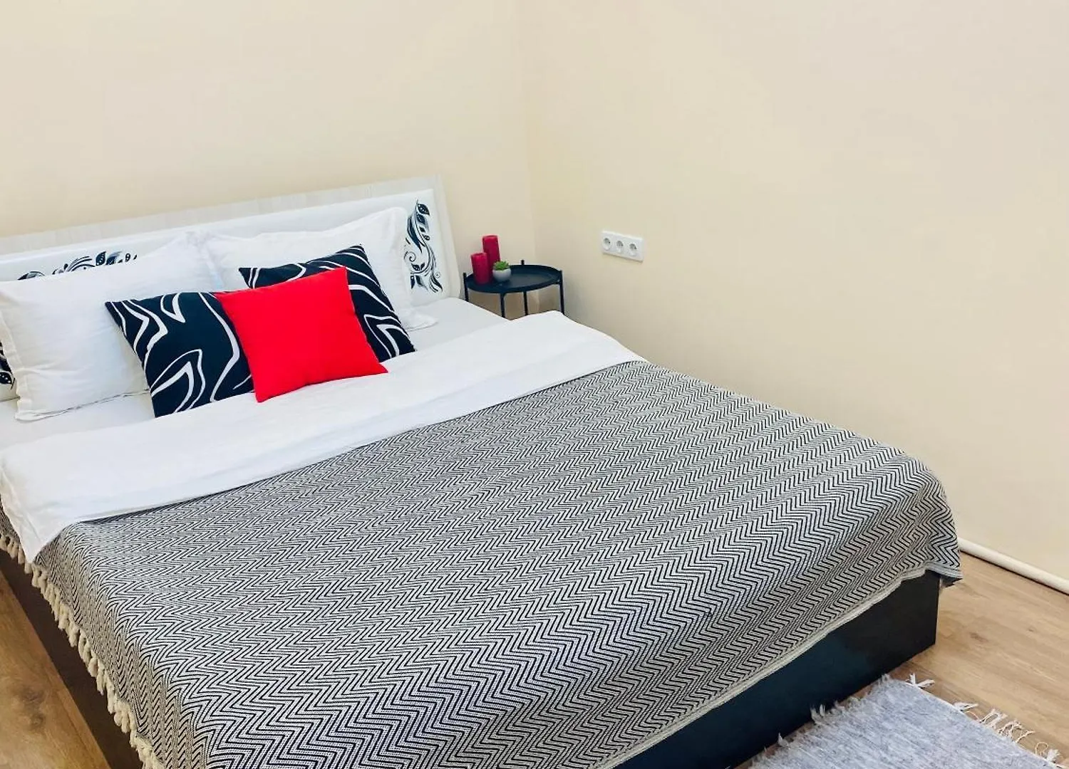 Like Home Apartment 3 Almaty